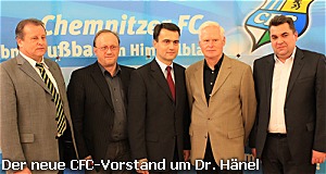 Der neue CFC-Vorstand um Dr. Hänel (Mitte)