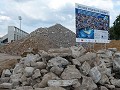 Symbolfoto, Teil 1: Für den Stadion-Neubau mussten große Brocken aus dem Weg geräumt werden