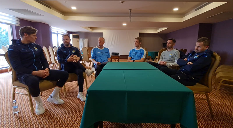 Gesprächsrunde mit Coach Christian Tiffert, Sportchef Marc Arnold, Kuba und Tobi Müller