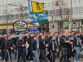 Auf der großen Fan-Demo am 16. November in Leipzig
